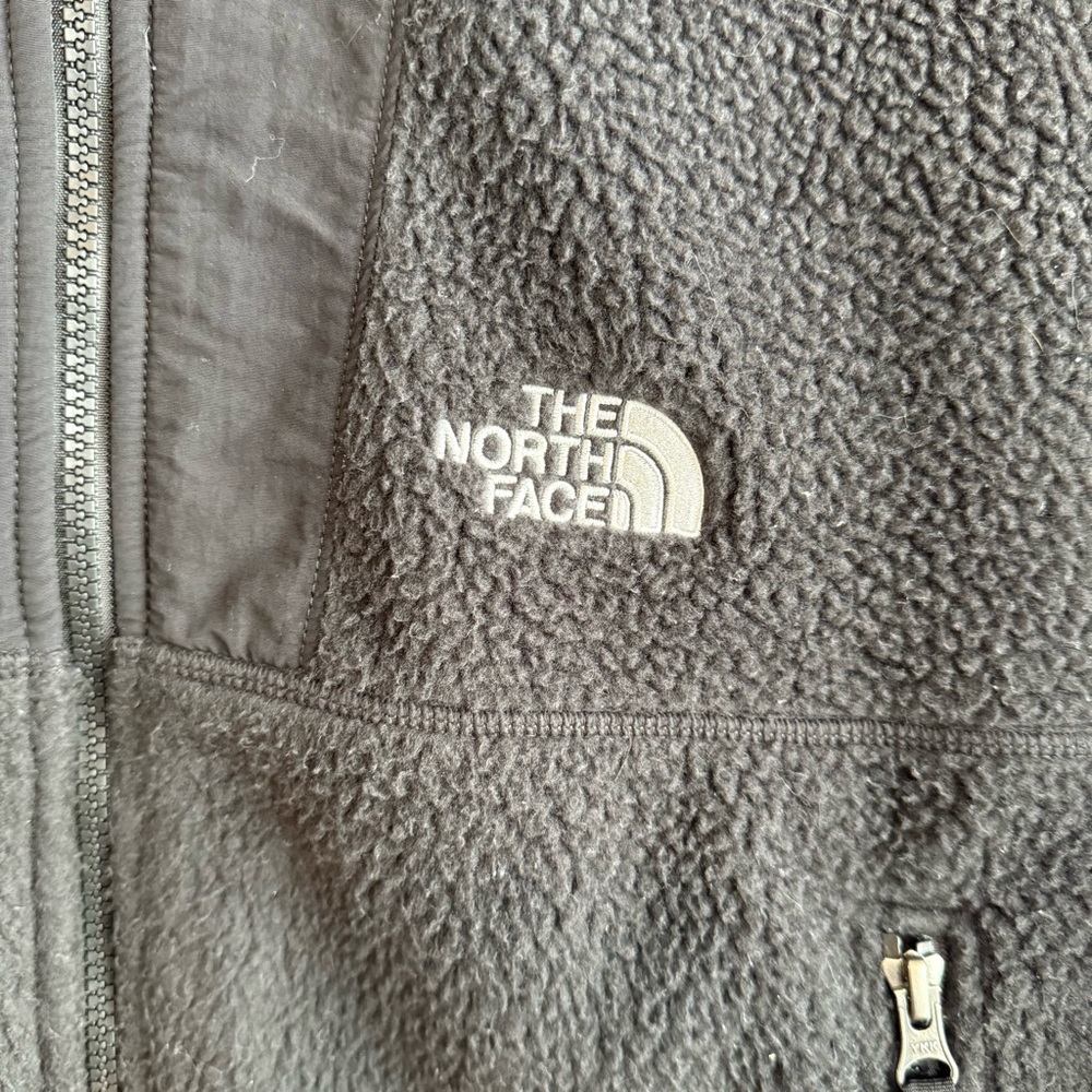 The North Face Women’s ‘94 High Pile Denali Jacket - Picture 4 of 11
